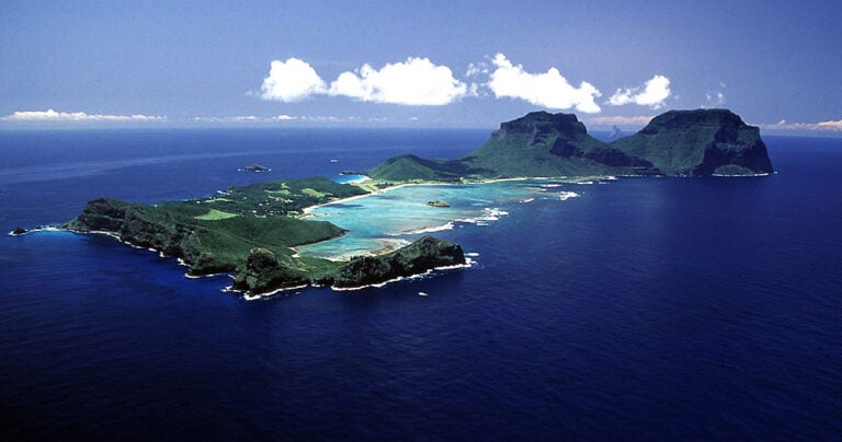 Τα 10 πιο διάσημα νησιά για ανοιξιάτικες διακοπές σύμφωνα με το National Geographic!