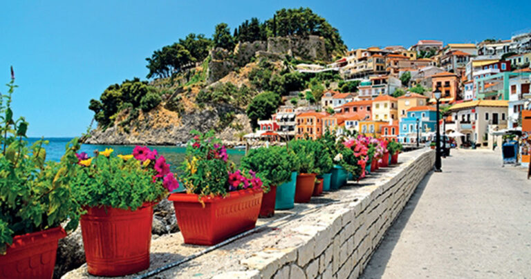 20 από τους πιο κορυφαίους ανοιξιάτικους προορισμούς στην Ελλάδα!