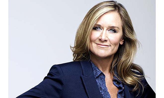 http://photos2.appleinsidercdn.com/13.10.15-Ahrendts.jpg