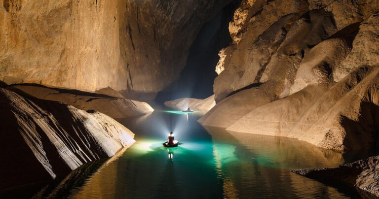 Ο Ποταμός του Βουνού: Μπείτε στην μεγαλύτερη σπηλιά του κόσμου!