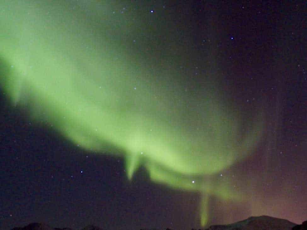 and this is the reason i do this this is what the aurora borealis looks like in the extreme northern latitudes