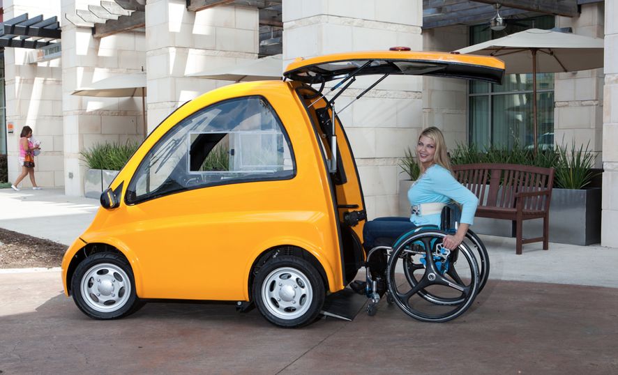 Kenguru-car-wheelchair-entry3