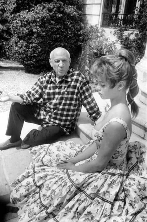 Pablo%20Picasso%20%26%20Brigitte%20Bardot%20-%201956