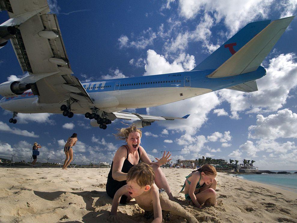 Princess-Juliana-Airport1