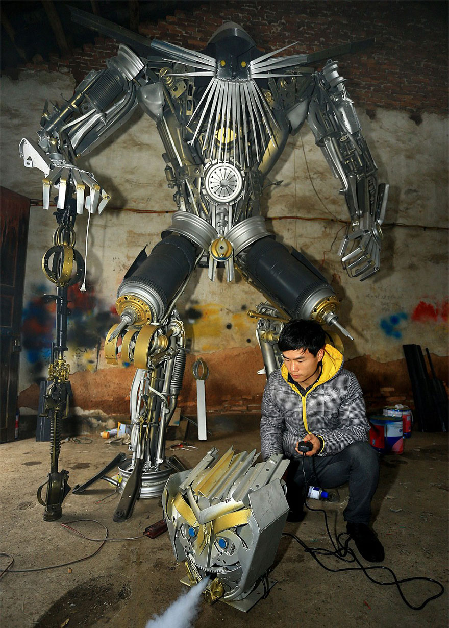 recycled-scrap-metal-sculpture-transformers-father-son-farmer-china-3