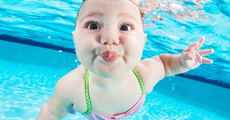 13 αξιολάτρευτα μωρά σε υποβρύχιες πόζες!