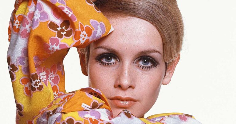 Όλη η ιστορία της μόδας μέσα από 9 φωτογραφίες της Vogue