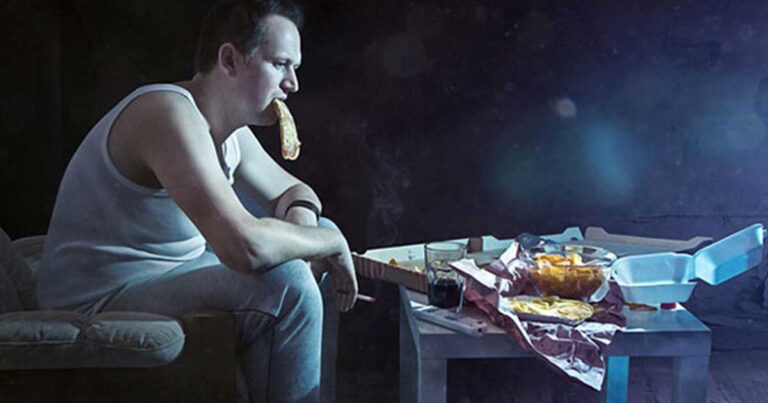 5 κακές συνήθειες που όλοι τις έχουμε