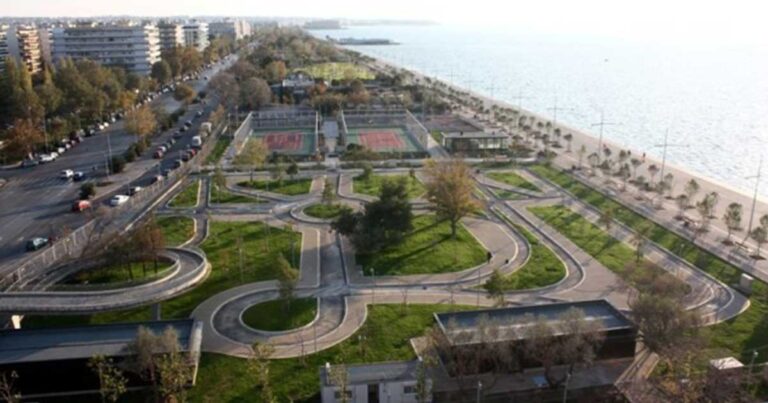 Η εντυπωσιακή μεταμόρφωση της παραλίας της Θεσσαλονίκης μέσα σε ένα βίντεο 4 λεπτών!