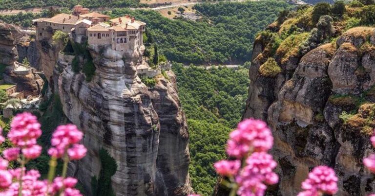 20 μέρη πάνω στη γη που την άνοιξη γίνονται ακόμη πιο όμορφα!