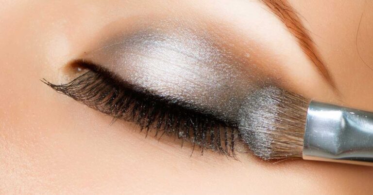 10 έξυπνα κόλπα για τη σκιά των ματιών σας