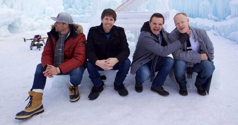 Oι 4 μπαμπάδες που άφησαν τις δουλειές τους και βγάζουν εκατομμύρια! Δείτε πως!