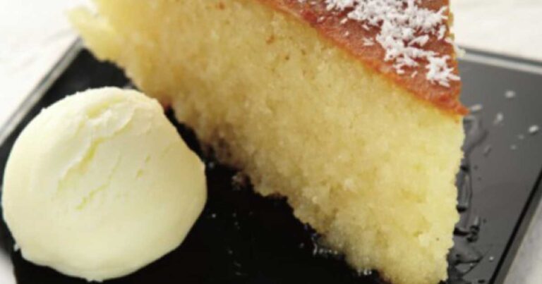 Συνταγή για ένα κλασσικό ραβανί με σπιτικό παγωτό