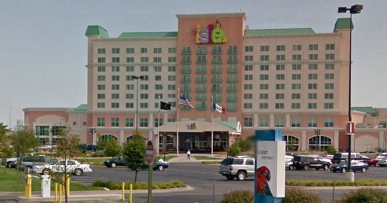 Γιαγιά 90 ετών κέρδισε $41.000.000 σε κουλοχέρι αλλά δεν τα πήρε!