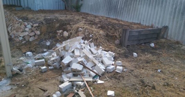 Η αυλή του ήταν πραγματικά θλιβερή, μέχρι που έκανε κάτι απίστευτο!