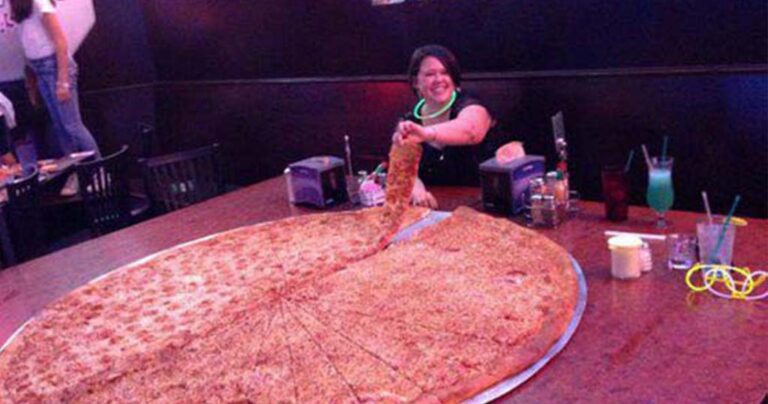 24 πράγματα φτιαγμένα για τον γίγαντα της διπλανής πόρτας