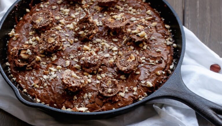 Μπισκοτένιο brownie με γεύση φερέρο