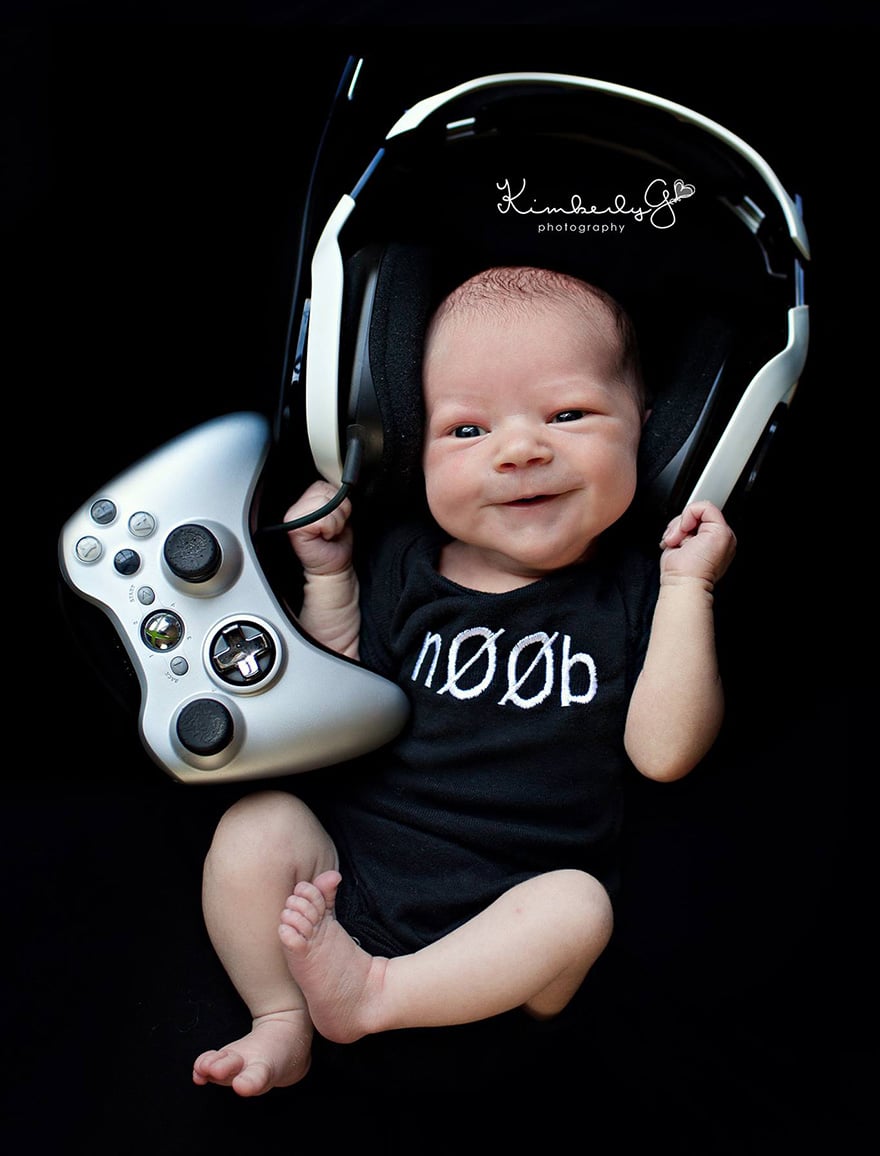geeky-newborn-baby-photography-12__880