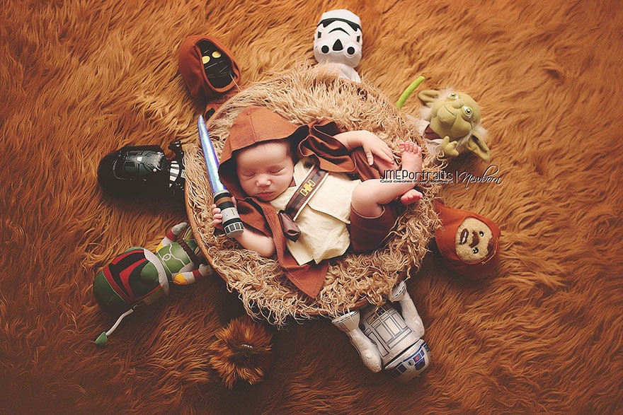 geeky-newborn-baby-photography-4__880