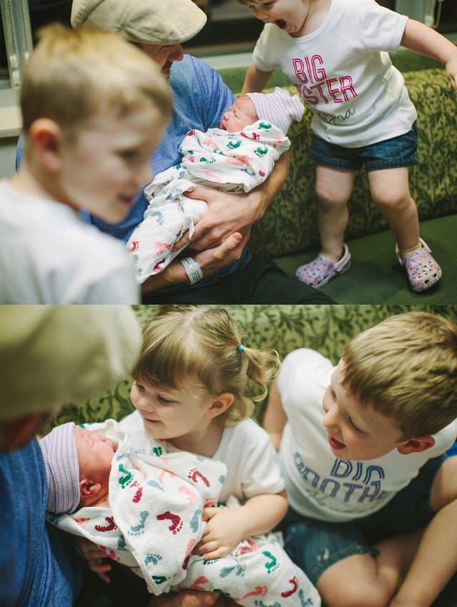 22 φωτογραφίες με παιδιά που βλέπουν τα μωρά αδελφάκια τους για πρώτη φορά!