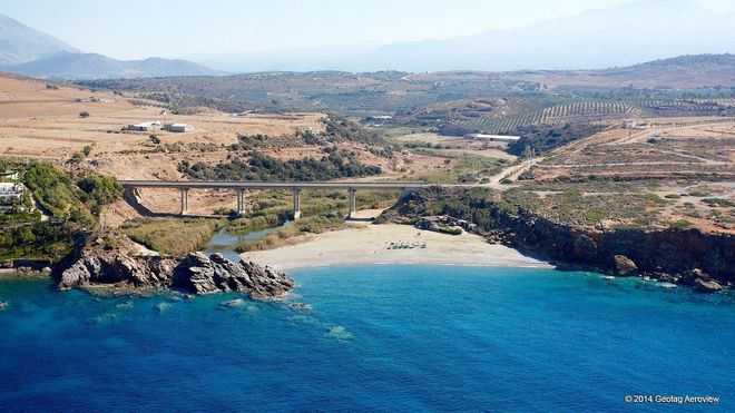 Η Ελλάδα είναι η πρώτη χώρα στο κόσμο που η ακτογραμμή της φωτογραφήθηκε μέτρο - μέτρο από χαμηλό ύψος! 55 panormos2