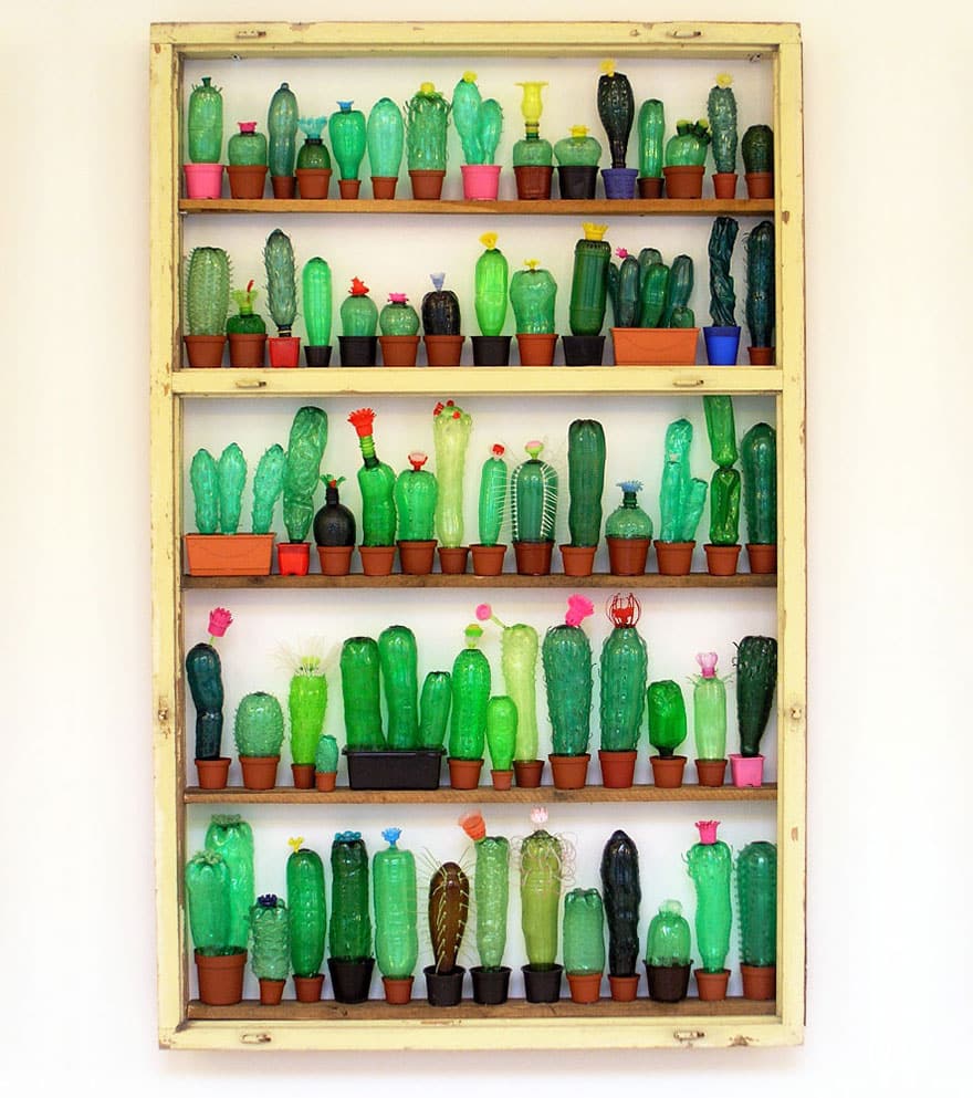 plastic-bottle-sculpture-recycle-art-veronika-richterova-17