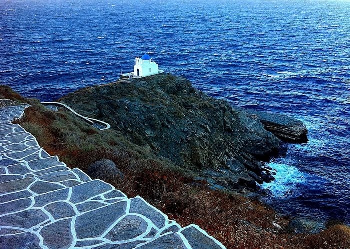 Σίφνος Ναός των επτά μαρτύρων