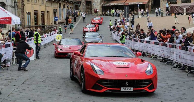 Όλη η γοητεία της Ιταλικής αυτοκίνησης της Ferarri σε ένα βίντεο 4 λεπτών!