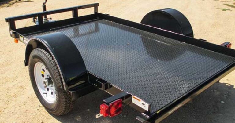 Ένας άνδρας χωρίς εμπειρία έφτιαξε κάτι πανέξυπνο και χρήσιμο για τις διακοπές του!