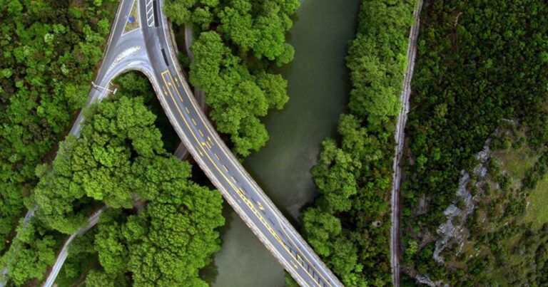 35 εναέριες φωτογραφίες από την πανέμορφη Κοιλάδα των Τεμπών