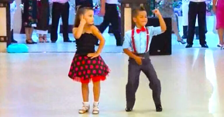 Αυτά τα δυο παιδιά χορεύουν εκπληκτικά πολλούς και διαφορετικούς τύπους χωρών! Είναι φοβερά!