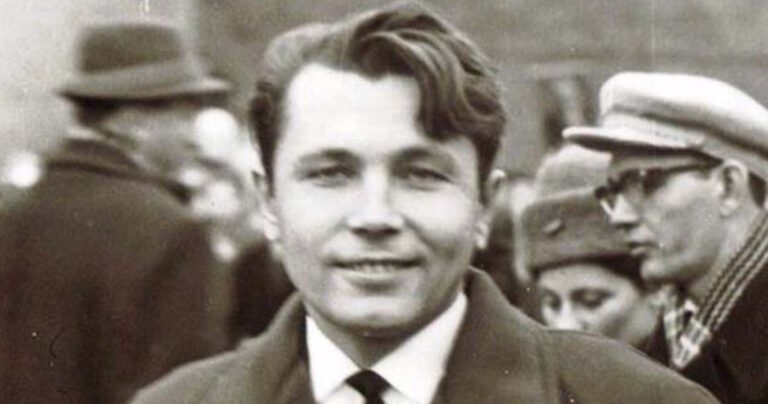 Η απίστευτη ιστορία ενός γιατρού που… αυτοεγχειρίστηκε!