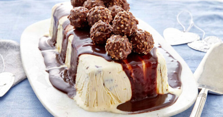 Παγωτό Ferrero Rocher με 5 υλικά