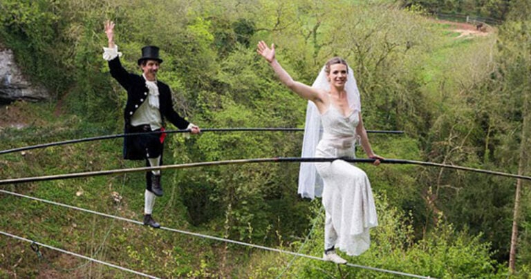 Ένας διαφορετικός…  γάμος πάνω σε τεντωμένο σχοινί!