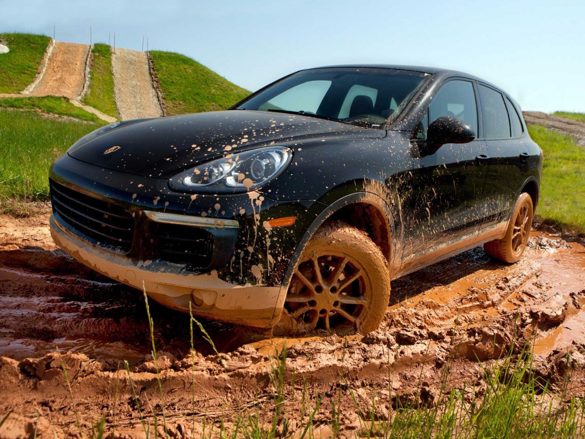 and-theres-an-off-road-course-where-drivers-can-get-a-little-muddy
