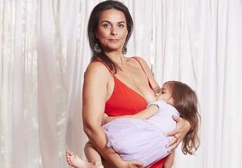 breastfeeding-mum-2