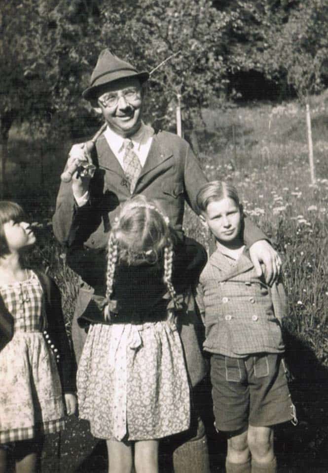 ADDS THAT SOURCE REQUESTS THAT THE PHOTO MUST ONLY  BE PUBLISHED WITH THE LINK AT THE END OF THE CAPTION - 1935 photo provided by German newspaper 'Die Welt' shows a family photo of Heinrich Himmler in Valepp, Bavaria. The picture shows Himmler with his daughter Gudrun, front, his son Gerhard, right, and a friend of Gudrun, left. The photo is part of a trove of letters, notes and photos that were in possession of an Israeli family. The letters are believed to be written by Nazi SS leader Heinrich Himmler and had not been shown to the public. The newspaper said the material is contained in an eight-part series it plans to publish. Himmler is considered one of the Nazis most responsible for the Holocaust.  (AP Photo/Realworks Ltd./DIE WELT, HO)    MANDATORY CREDIT Realworks Ltd./DIE WELT - http://www.welt.de/geschichte/himmler/article124223862/Insight-into-the-orderly-world-of-a-mass-murderer.html