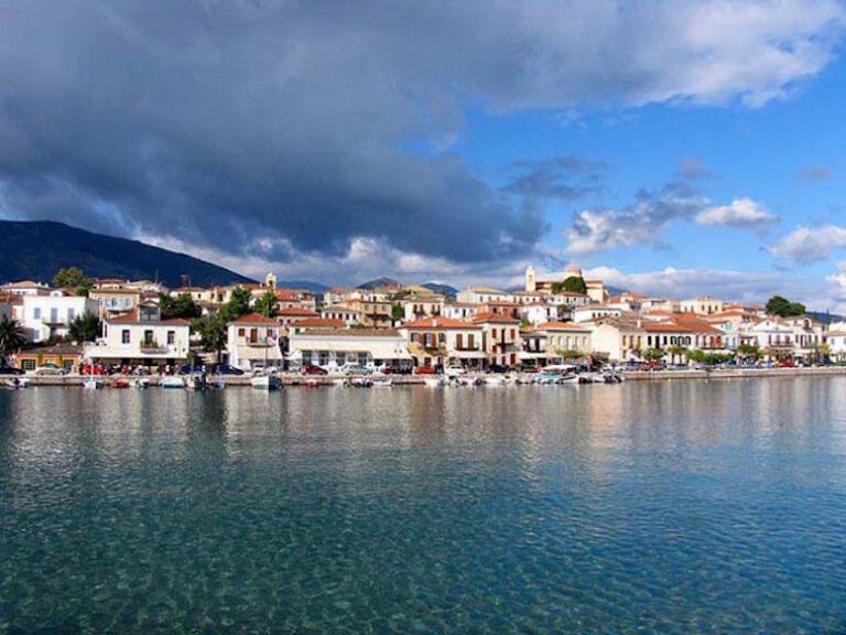 Αυτές είναι οι 10 ομορφότερες ελληνικές πόλεις
