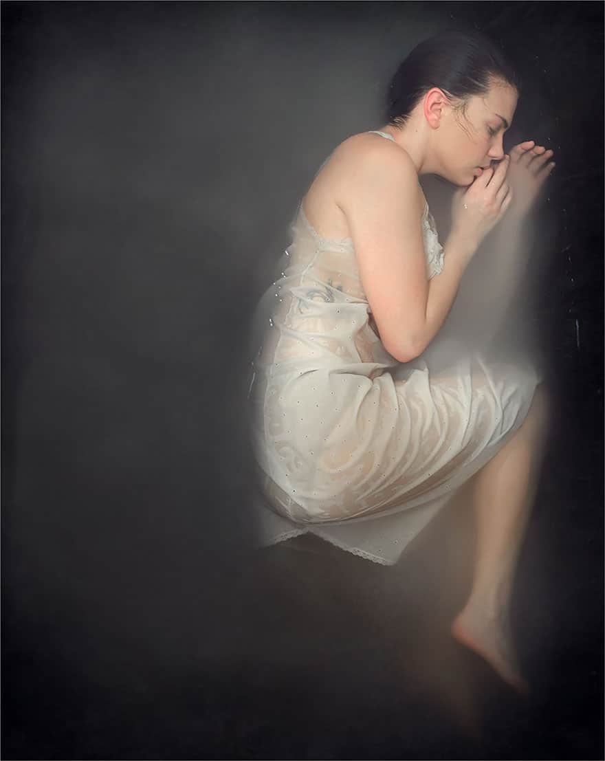 surreal-anxiety-portraits-my-anxious-heart-katie-crawford-4__880