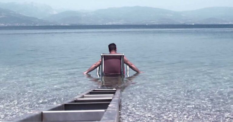 Η πρώτη παραλία στην Κρήτη στην οποία θα έχουν πρόσβαση άτομα με αναπηρία.