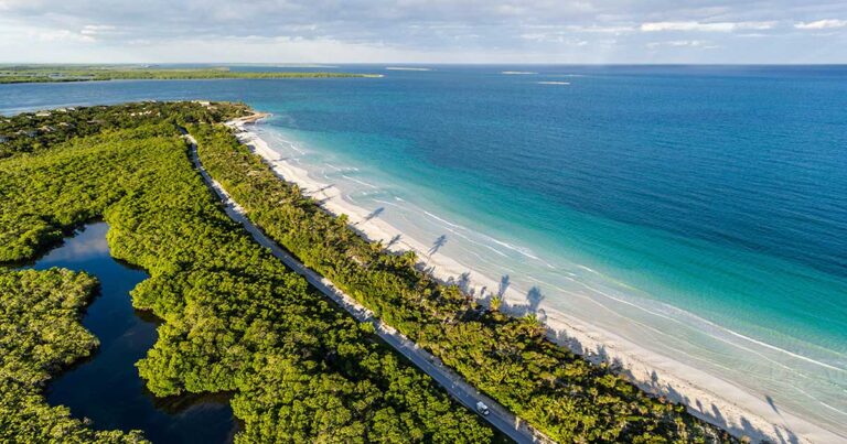 Ο φωτογραφός που απαθανάτισε την Κούβα από ψηλά για πρώτη φορά!