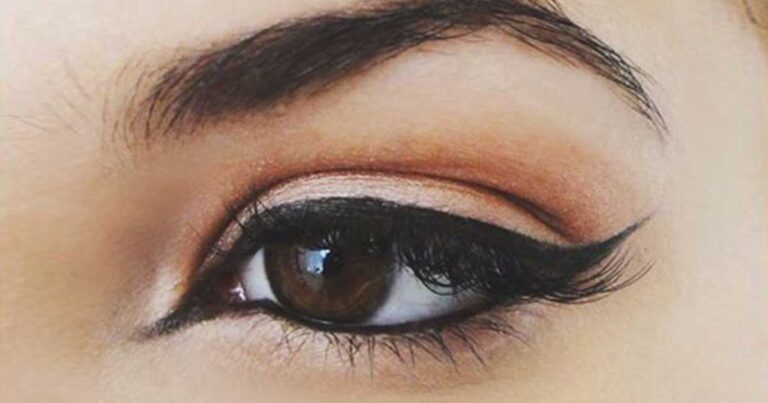 Το τέλειο cat-eye look μόλις σε 5 βήματα!