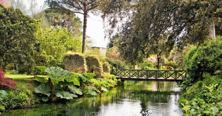 15 μυστικοί κήποι κρυμμένοι σε μεγάλες πόλεις