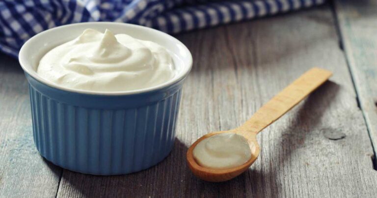 Ληγμένο Γιαούρτι; Δείτε 3 φανταστικές χρήσεις του που δεν φανταζόσασταν!