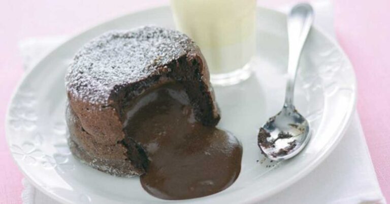 Κέικ με ρευστή σοκολάτα!