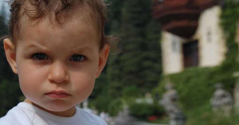 Οι θυμωμένοι άνθρωποι προέρχονται από θυμωμένες οικογένειες