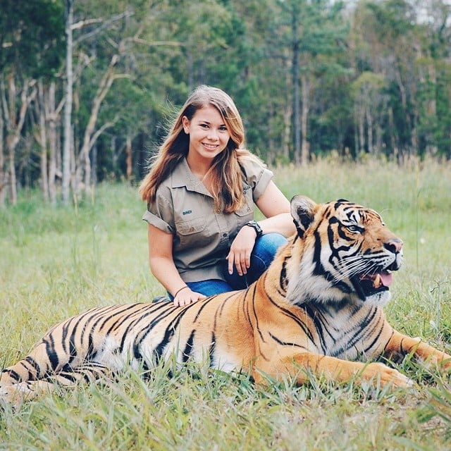 16 year old bindi irwin crocodile hunter fathers legacy australia zoo 4