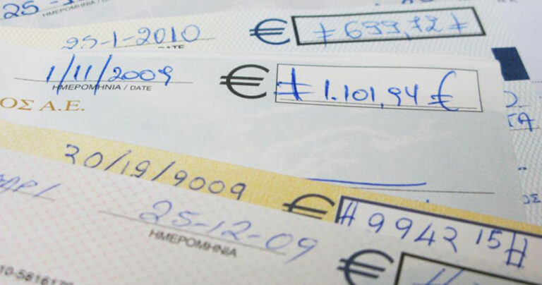 Όταν η τράπεζα σφράγισε την επιταγή μιας 96άχρονης τότε αυτή τους έδωσε μια απίστευτη απάντηση!