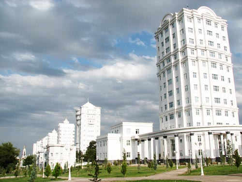 tilestwra.com-  Asgabat: Η λευκή πόλη!