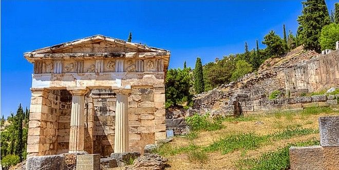 tilestwra.com - Γιατί οι τράπεζες σε όλο τον κόσμο μοιάζουν με αρχαίους ναούς;